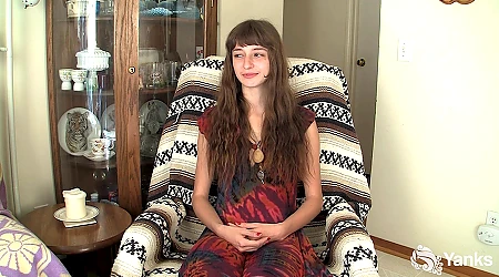 Willow Enjoys Her Bushy Muff - Full 4K Remaster