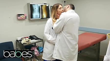 BABES - Sexy Doctor Blair Williams keeps her pateints happy